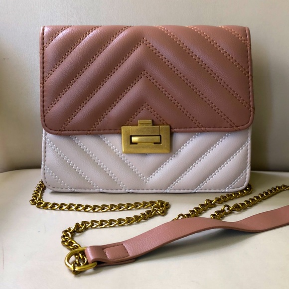 Street Fashion Crossbody - Picture 2 of 10